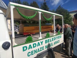 Bisikletiyle Gezmek İçin Çıktığı Yolda Cansız Bedeni Bulunan Yaşlı Vatandaş Son Yolculuğuna Uğurlandı