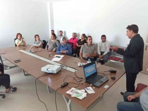 Polisten Nüfus Müdürlüğü Personeline Eğitim
