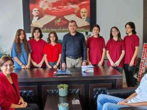 Kumlucalı Lise Öğrencileri İ̇talya Yolcusu