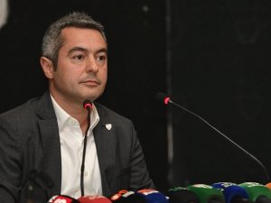 Bursaspor Başkanı Ömer Furkan Banaz: “Taşlar, Satırlar, Bıçaklar Sahaya Atıldı”