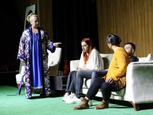 İ̇pekyolu Belediyesi’nden “Heba” Adlı Tiyatro Gösterisi