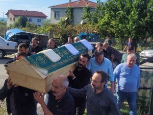 Ilgaz Dağı’na Tırmanırken Hayatını Kaybeden Öğretmen Son Yolculuğuna Uğurlandı