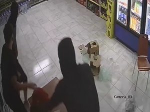 Hastane Kantininde Silahlı Soygun