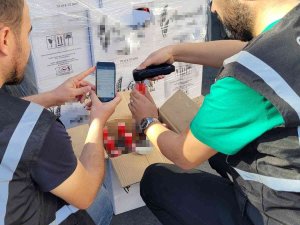 Mersin’de Piyasa Değeri 20 Milyon Lira Olan 5 Tır Kaçak İçki Ele Geçirildi