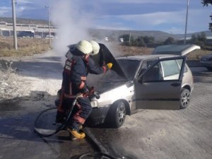 Tavşanlı’da Yanan Araç Kısa Sürede Söndürüldü