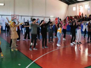 İ̇pekyolu İ̇lçe Sağlık Müdürlüğünden ‘Avrupa Spor Haftası’ Etkinliği