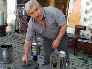 Unutulmaya Yüz Tutmuş Mesleğini, Alışagelmişin Dışında Ki Modellerle Yaşatıyor