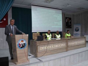 Taşımalı Eğitim Servis Şoförleri İle Toplantı Yapıldı