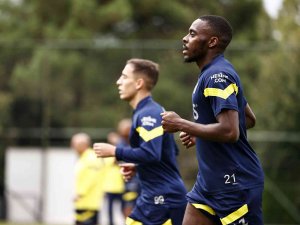 Fenerbahçe, Beşiktaş Maçı Hazırlıklarını Sürdürdü