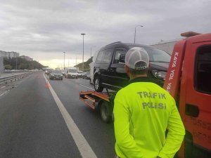 İ̇stanbul’da "Çakarlı Araç" Denetimi