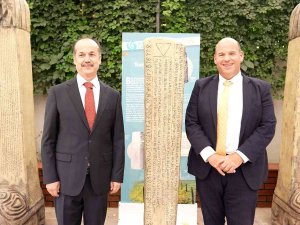 Yunus Emre Enstitüsünden Amerika’ya Kültürel Köprü