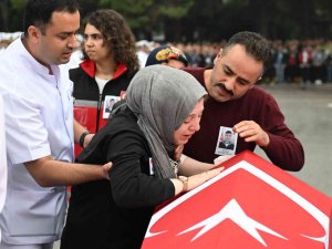 Şehit Sözleşmeli Er Enes Bıyık’ın Naaşı, Baba Ocağına Uğurlandı