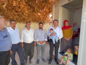 Milletvekili Tutdere Sincik’te Depremzedelere Dikkat Çekti