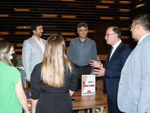 Konyalı Otomotivciler Oseg Konferansında 322 İkili İş Görüşmesi Yaptı