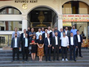 Dtso Başkan Adayı Karagöz, Seçim Öncesi Esnafla Bir Araya Geldi