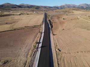 Sarayönü İlçesinde 47,8 Kilometre Daha Mahalle Yolu Kazandırıldı