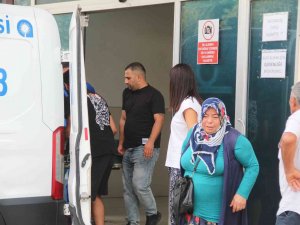 Darp Edildikten Sonra Taksinin Altında Kalan Gencin Cenazesi Adli Tıptan Alındı
