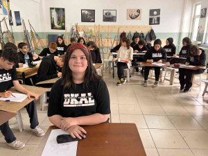 İ̇stanbul’daki Öğrencilerden “Özüm Sözüm Dede Korkut” Yarışmasına Yoğun İlgi