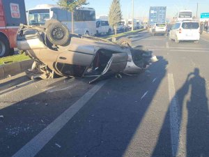 Takla Atan Otomobilin Sürücüsü Yaralandı