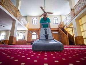 Mersin’de İbadethaneler Temizleniyor