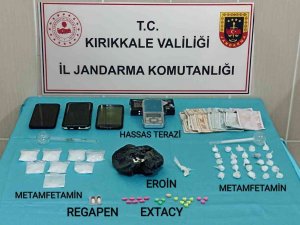 Şüpheli Araçta Uyuşturucu Madde Ele Geçirildi: 1 Tutuklama