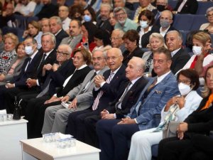 Turgut Özakman Yenimahalle’de Anıldı