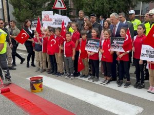 Trafikte Yaya Önceliğine Dikkat Çekmek Amacıyla Etkinlik Düzenlendi