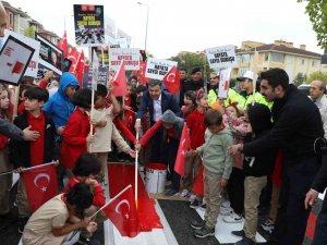 Yayalara Öncelik Duruşu, Hayata Saygı Duruşu’ Etkinliği Yapıldı