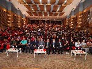 Bilgilendirme Toplantısında Öğrencilerle Bir Araya Geldiler