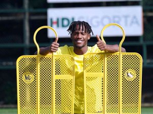 Michy Batshuayi: “Derbide Gol Atarsam Kendimi İyi Hissedeceğim”