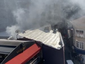 Kağıthane’de Tekstil Firmasında Yangın Paniği