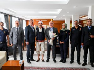 İ̇tfaiye Personeli Başkan Bilgin’i Ziyaret Etti