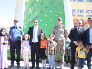 Varto’da İlk Kez Çocuk Festivali Düzenlendi