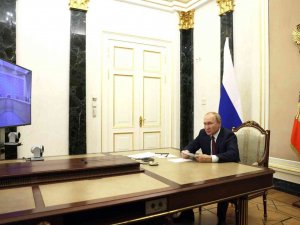 Rusya Devlet Başkanı Vladimir Putin: "Tek Kutuplu Hegemonya Amansız Bir Şekilde Çöküyor"