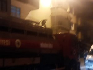 Elektrik Panosundan Çıkan Patlama Paniğe Neden Oldu