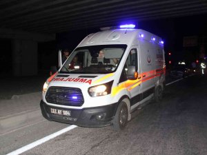 Elazığ’da Ambulans İle Otomobil Çarpıştı: 2 Yaralı