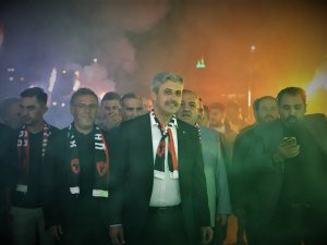 Başkan Köse Taraftarla Bir Araya Geldi