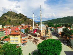 Hz. Muhammed’in(s.av.) Testisini Taşıyan Sahabenin Türbesi Gün Yüzüne Çıkarılmayı Bekliyor