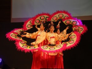 Asü’deki Etkinlikte Güney Kore Kültürü Tanıtıldı