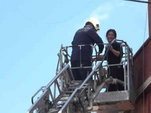 Zamanla Yarış...i̇tfaiye Ve 112 Ekipleri 2 Canı Böyle Hayata Döndürdü