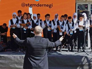 Al Farah Çocuk Korosu Sivil Sesler Festivali’nde