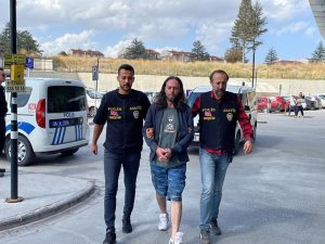 Katil Ağabey: “Kardeşini Neden Öldürdün” Sorusuna “Sevdiğim İçin” Yanıtını Verdi
