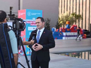 Beyoğlu Belediye Başkanı Yıldız, İ̇stanbulluları Beyoğlu Kültür Yolu Festivali’ne Davet Etti
