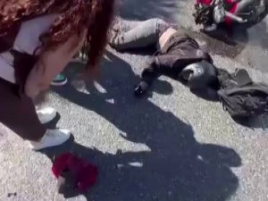 Ümraniye’de Zabıta Aracına Çarpan Motosikletli Yaralandı