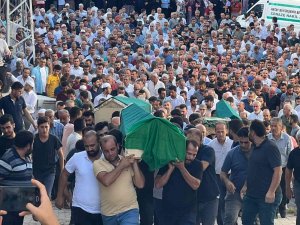 Trabzon’daki Kazada Hayatını Kaybeden Aile Toprağa Verildi