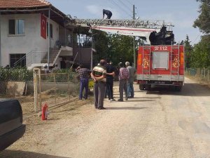 Korkuteli’nde Evde Çıkan Yangın Ucuz Atlatıldı
