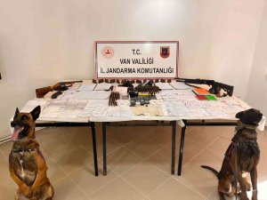 Van’da ‘Tefeci’ Operasyonunda 10 Tutuklama