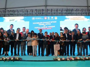 Bakan Kurum: “Sosyal Medyada Oynadığınız Tiyatrolara Seyirci Bulamayacaksınız”