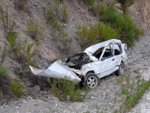 Otomobilin Uçuruma Yuvarlandığı Kazada Bir Çocuk Hayatını Kaybetti