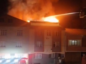 Yufka Yaparken Çatıyı Yaktılar